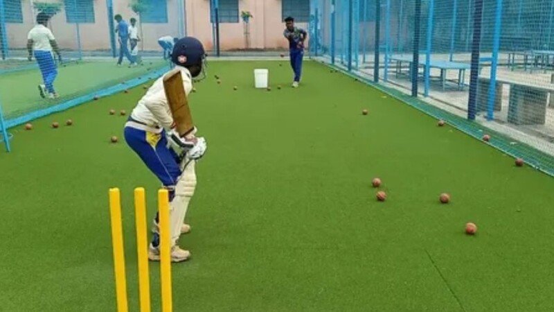 Mastering Skills Through Personalised One-on-One Cricket Coaching